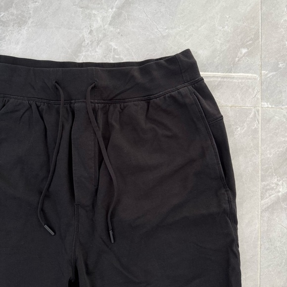 Men’s Lululemon Athletic Workout Drawstring 100% Cotton 9” Shorts Pockets Large - Picture 2 of 16